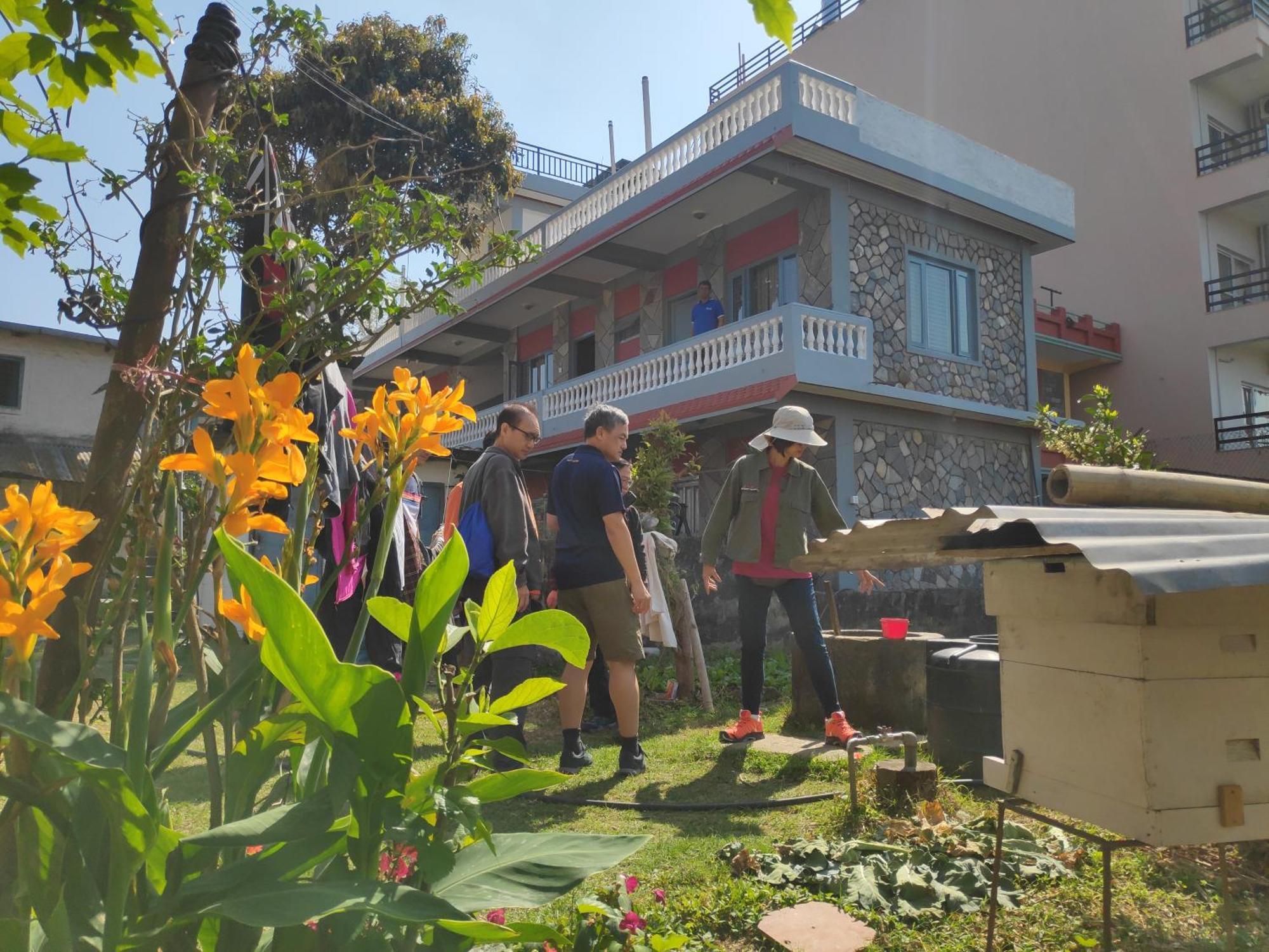 Hotel Mountain View - Lakeside Pokhara Bagian luar foto